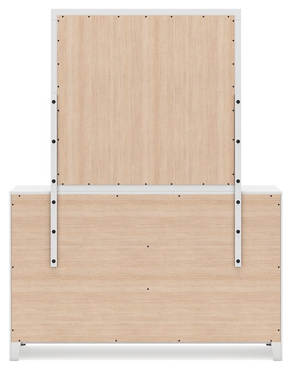 Binterglen California King Panel Bed with Mirrored Dresser, Chest and Nightstand