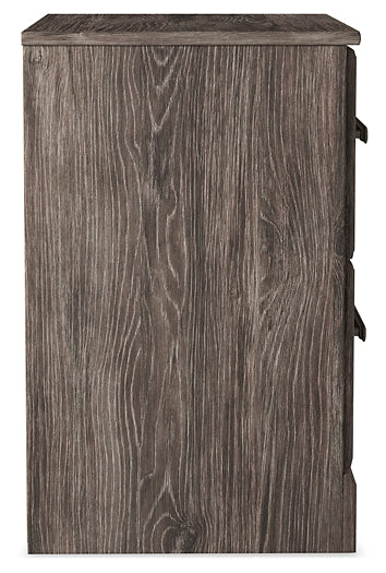 Ralinksi Full Panel Bed with Mirrored Dresser, Chest and Nightstand