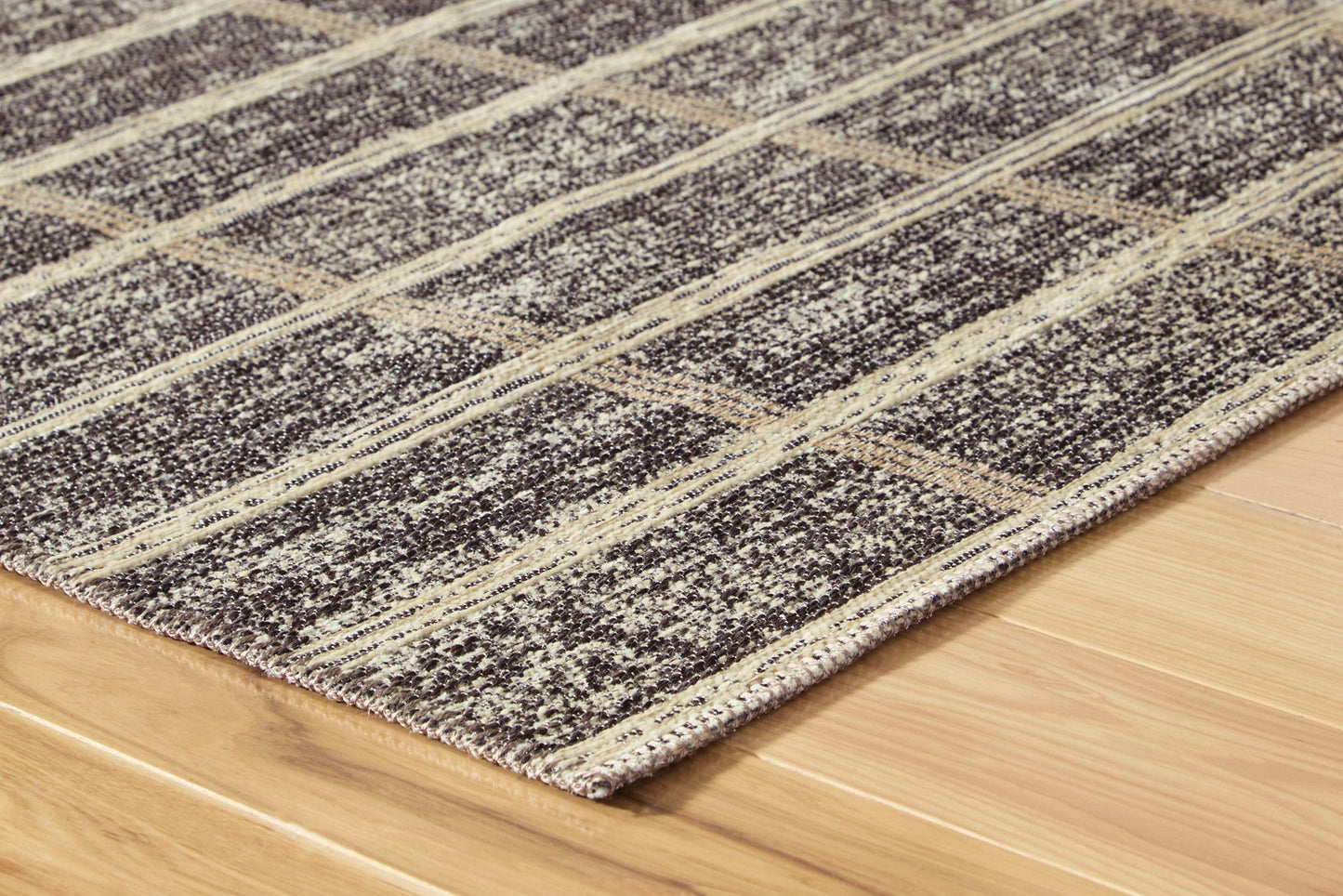 Verbrook Large Rug